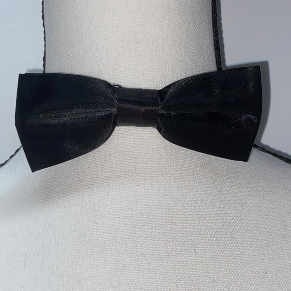 Prom/Wedding Cummerbund & Bow-Tie Set Black Satin - Picture 6 of 13